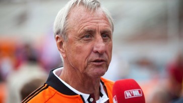 johan-cruijff-legend-1